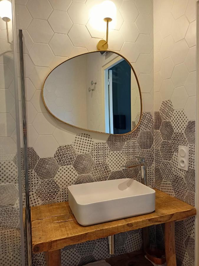 Manade Saint Louis Mas De La Paix Bed & Breakfast Vauvert Dış mekan fotoğraf